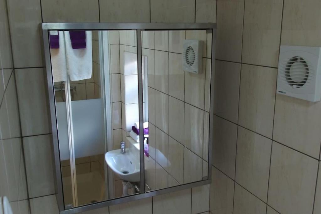 Must See, Quality 1 Bed, Romford, 20 Mins C.London Экстерьер фото